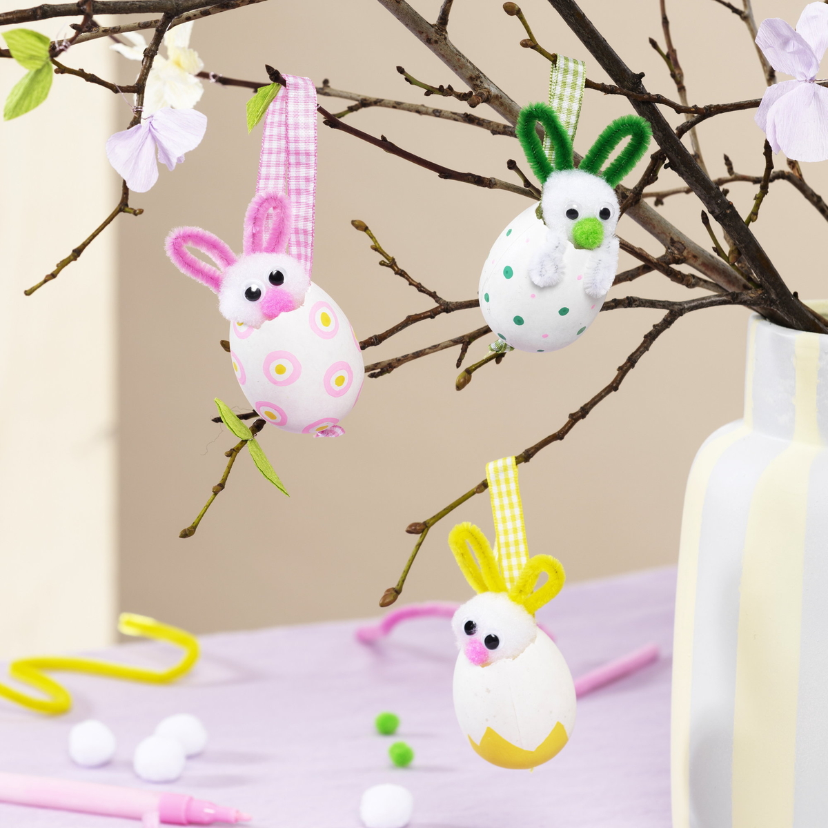 Lav søde kaniner i æggeskal